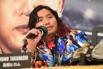 会見で武者修行時代を回顧した高橋ヒロム