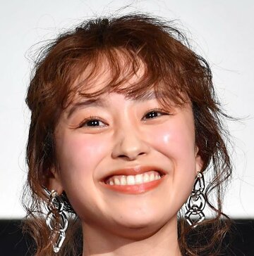  高橋愛