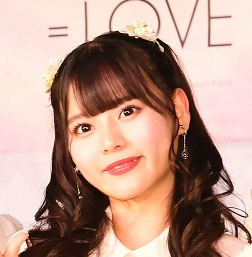 LOVEの齊藤なぎさ電撃卒業「この居心地のいい場所に…」 | 東スポWEB