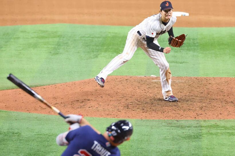 マイク・トラウトを空振り三振に打ち取る大谷翔平