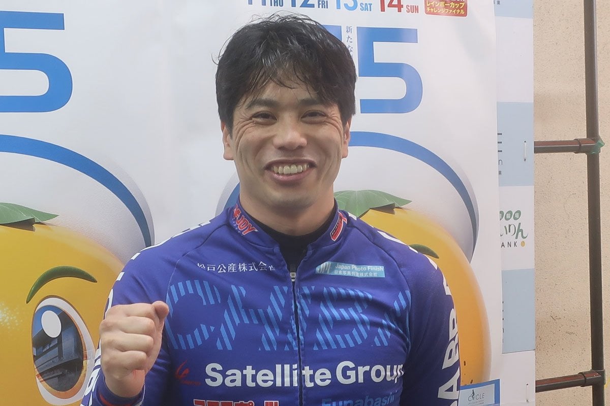 伊東競輪・GⅢ椿賞争奪戦】岩本俊介「残り少ない赤パン姿を目に