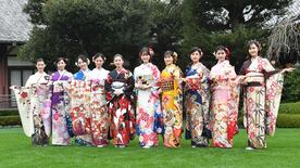 (左から)宮本茉由、川口ゆりな、本田望結、井本彩花、小芝風花、高橋ひかる、井頭愛海、玉田志織、鶴嶋乃愛、尾碕真花