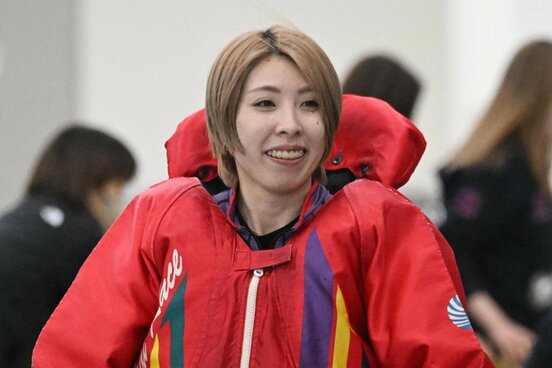 高田ひかる