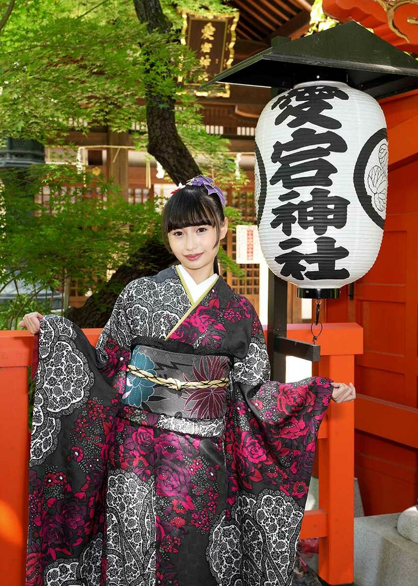  愛宕神社で新曲ヒット祈願した望月琉叶