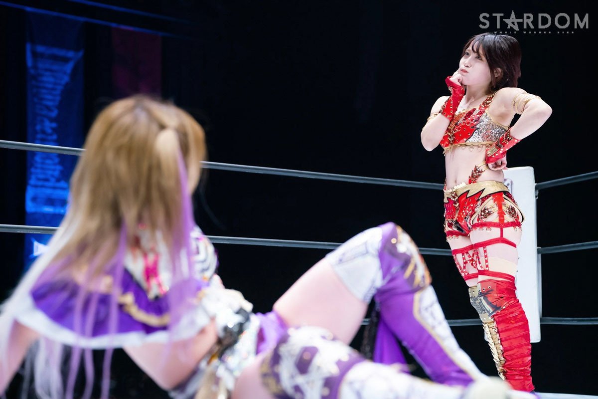 写真：【スターダム・シンデレラT】波乱の幕開け 林下詩美は中野た