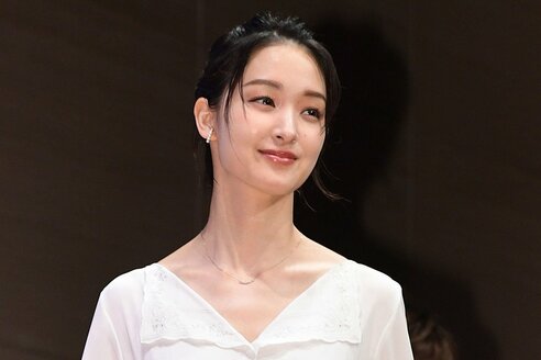 剛力彩芽 関係者席では盛り上がれず…ファンクラブに入会する〝大人気
