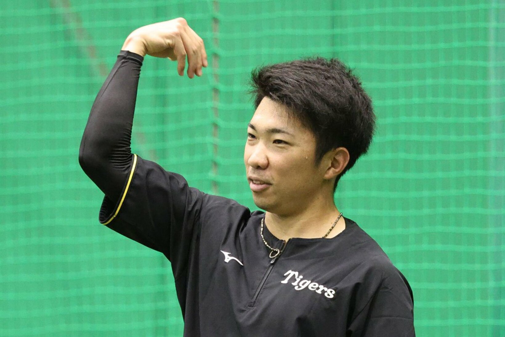 左アキレス腱を治療中の阪神・石井大智