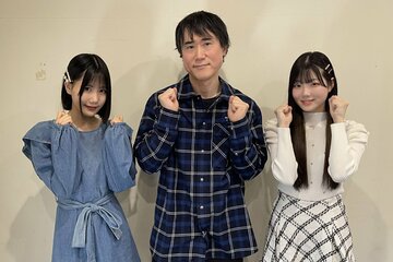 左から鈴木愛來、高須幹弥院長、柿元礼愛