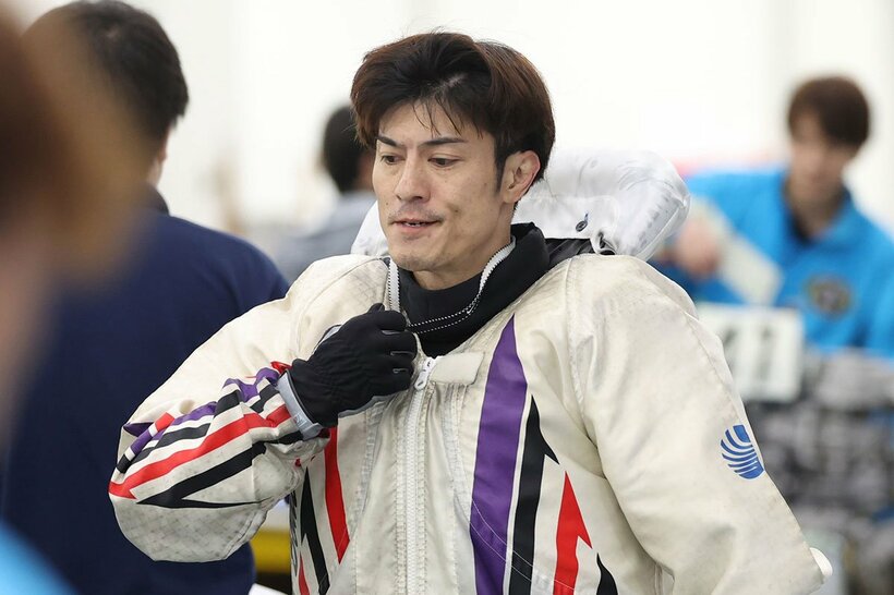 通算１４９９勝目を挙げた浜崎直矢