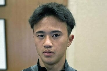 高岡伶颯