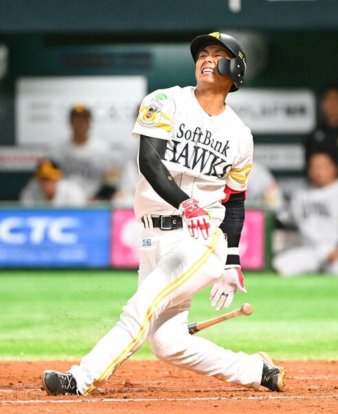 ソフトバンク】不穏…今宮健太が負傷 2ストライクから代打・川瀬晃が