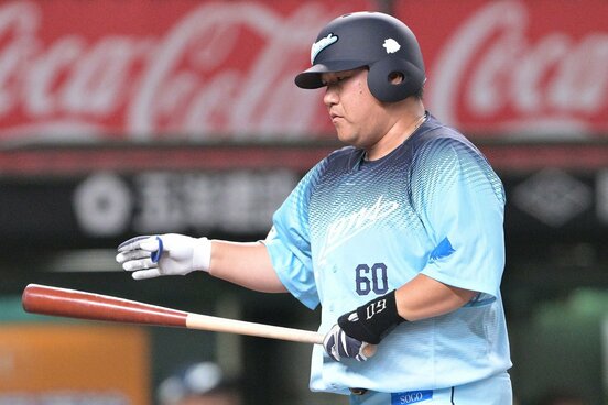 4番打者として先発出場した西武・中村剛