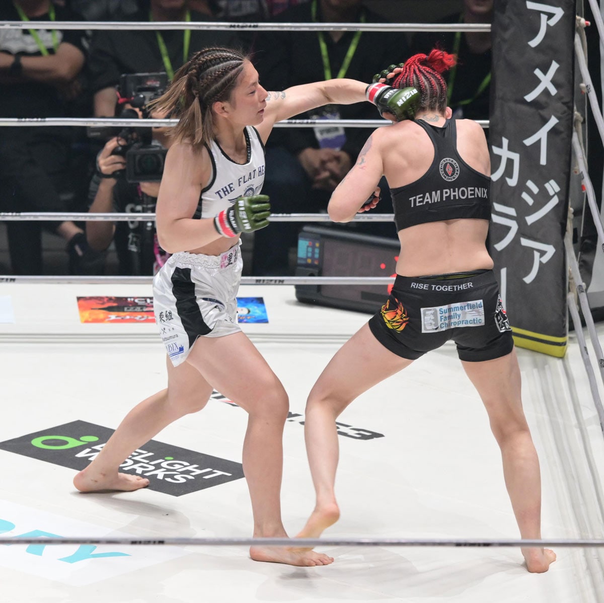 1ページ目】【RIZIN】ケイト・ロータスがペレス下し再起戦に勝利