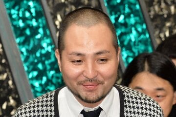 スリムクラブ内間政成