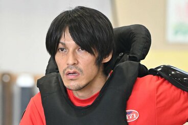 初日は２、４着だった榎幸司