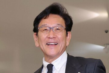 栗山英樹氏