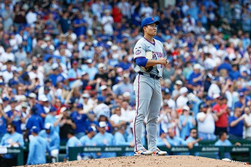 【メッツ】BBM 2021 ホークス 千賀滉大 Esperanza 50枚限定 MLB】千賀滉大のDFA秒読み 7500万ドルで契約したメッツの〝忍耐の