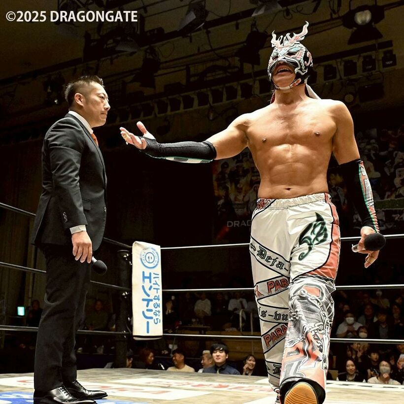 斎藤了GM（左）とドラゴン・キッド