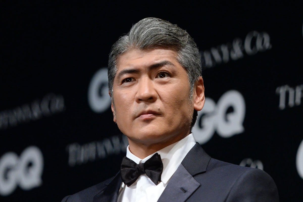 1ページ目】57歳・吉川晃司の壮絶〝水泳トレーニング〟が話題に