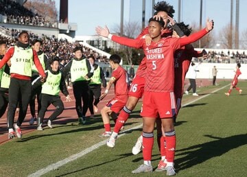 大津との準々決勝で、決勝ゴールを決めた流通経大柏のＤＦメンディーサイモン友