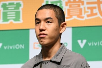 四千頭身・都築拓紀