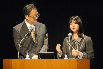 石川光太郎(左)と田中しおり