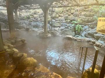 こちらは露天風呂