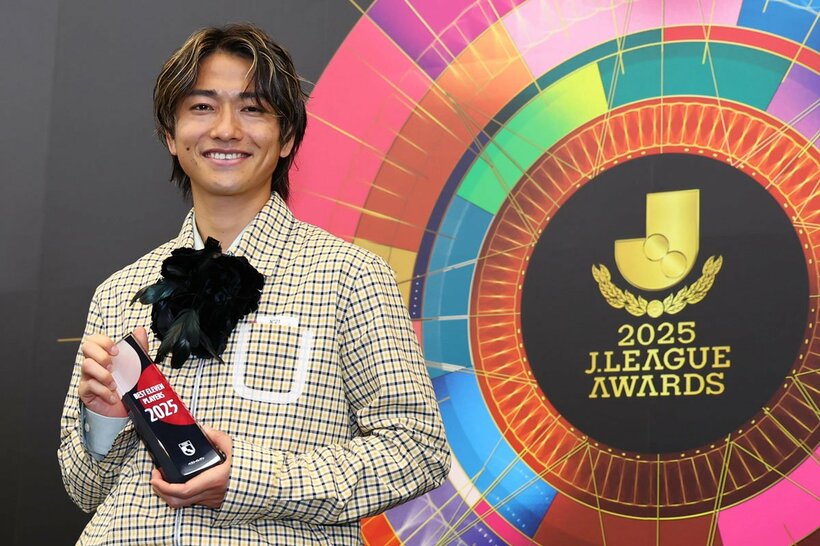 ベストイレブンの柏・小泉佳穂