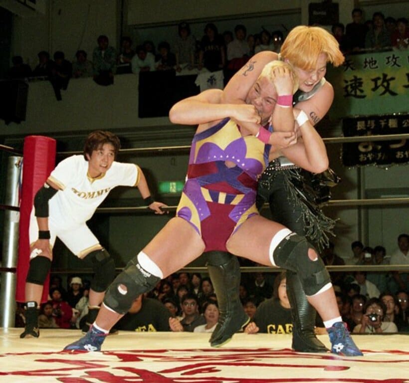  ガイア時代の１９９６年４月には神取(下)とも激突。この時期に父親と大ゲンカを繰り広げた