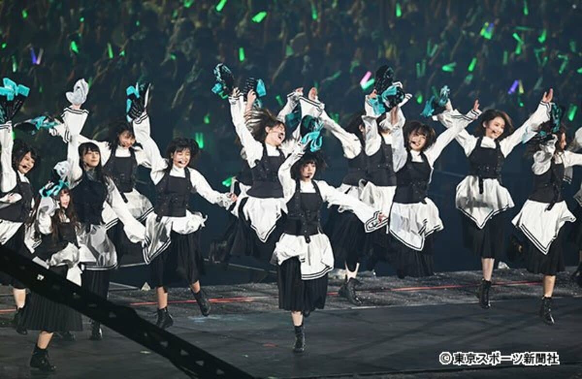 欅坂46 AKBと乃木坂を上回る“デビュー最速”東京ドーム公演 | 東