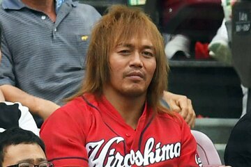 カープファンの内藤哲也