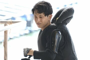 調整に汗を流す高野哲史