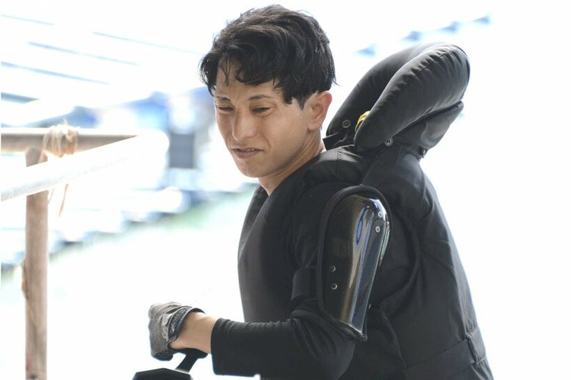 調整に汗を流す高野哲史