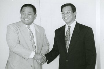 吉村和郎氏（右）と山下泰裕氏