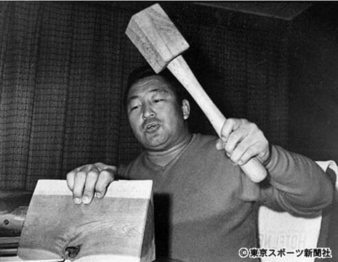 衝撃トレ！力道山の宝刀・空手チョップの秘密 | 東スポWEB