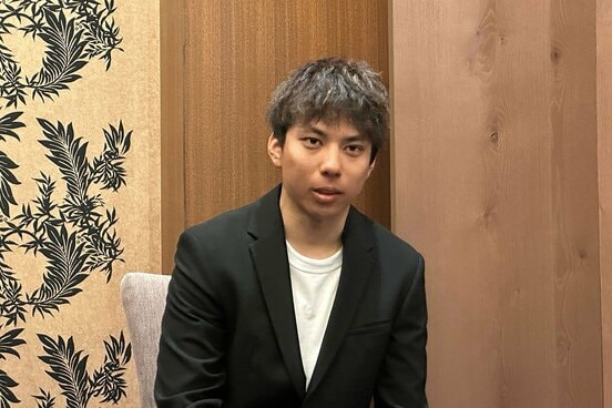 祝勝会に出席した平野流佳