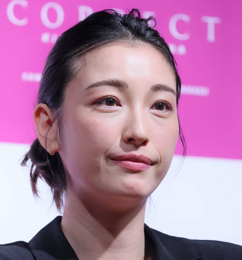  警告した木下優樹菜（東スポWeb）