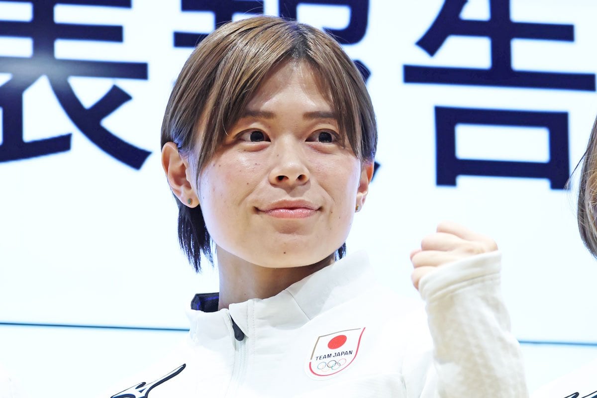 カーリング】女子代表フォルティウス・小野寺佳歩がパワーUP ベンチ