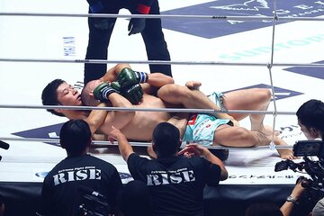 ＹＡ－ＭＡＮを攻める斎藤裕