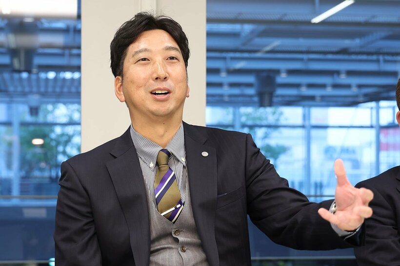 大阪スポーツを訪れた阪神・藤川監督