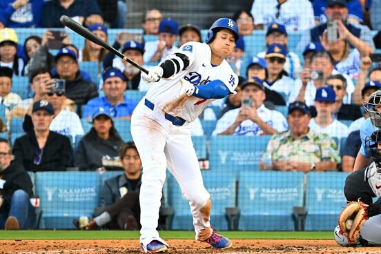３回、空振り三振に倒れる大谷