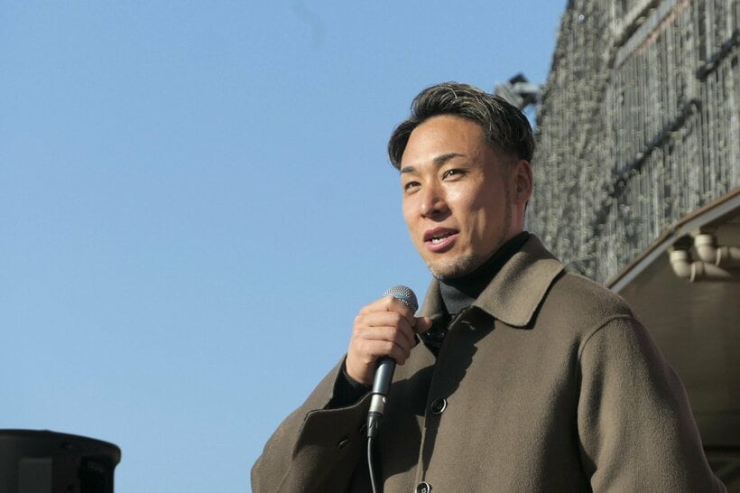 ＧＰ初優勝の郡司浩平が大勢のファンを前に優勝報告会意を行った