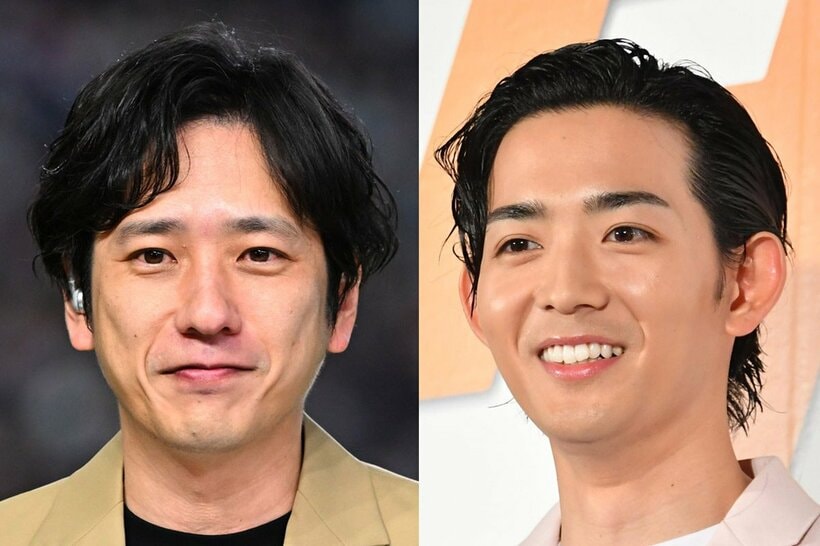 二宮和也(左)と竜星涼