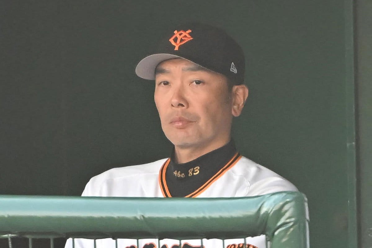 写真：【巨人】阿部慎之助監督〝現行犯逮捕〟の意味 弁護士解説「理性