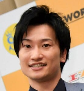 相席スタートの山添寛
