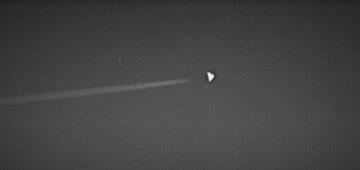 オッテソン氏がエリア５１上空で撮影したUFO（ユーチューブチャンネル「アンキャニー・エクスペディション」から）