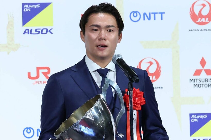 日本プロスポーツ大賞を受けたドジャース・山本由伸