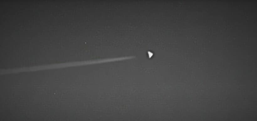 オッテソン氏がエリア５１上空で撮影したUFO（ユーチューブチャンネル「アンキャニー・エクスペディション」から）
