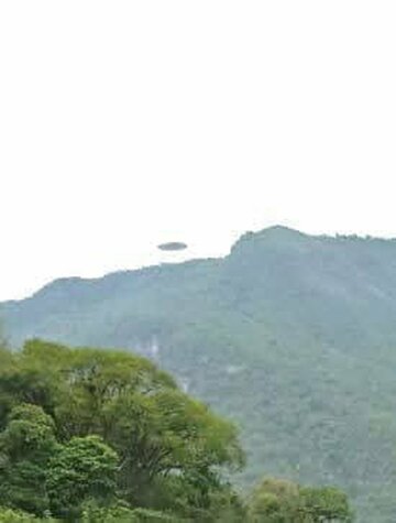 ベラクルスの丘に現れたUFO（フランク・オーブス氏のフェイスブックから）