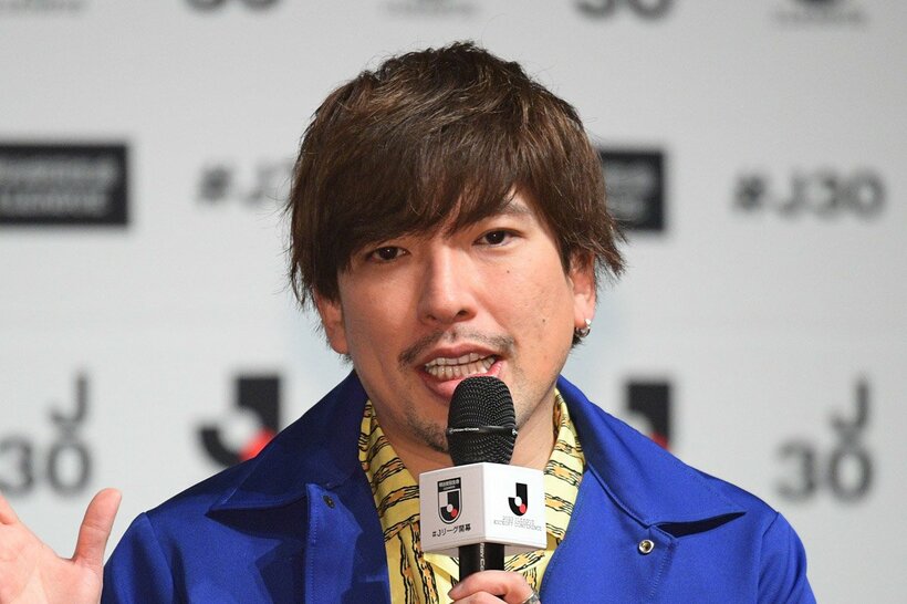 表紙に登場するりんたろー。